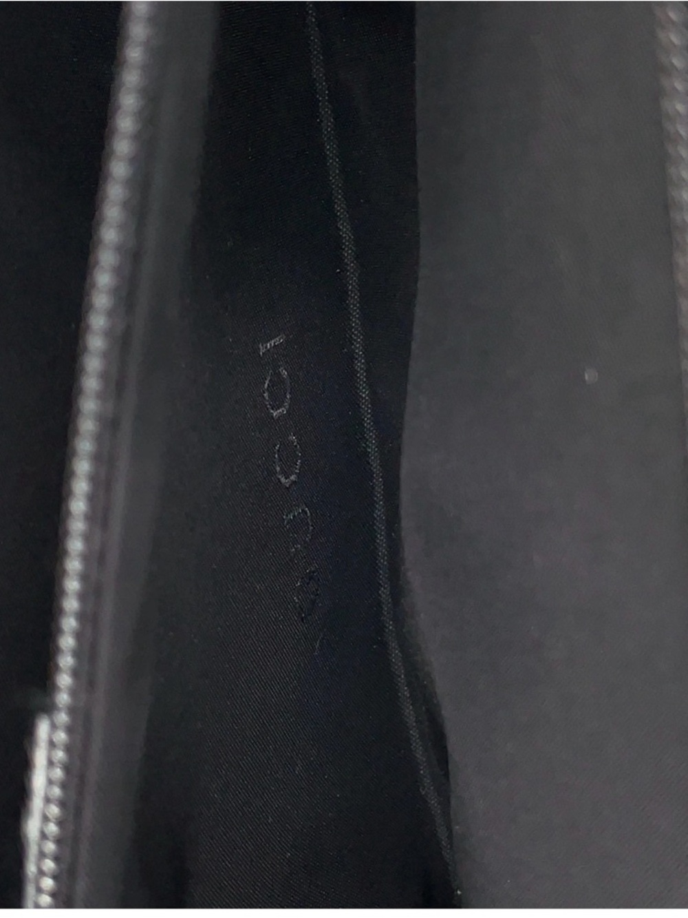 Gucci Black Leather Shoulder Bag with Silver Double G - Picture 14 of 16